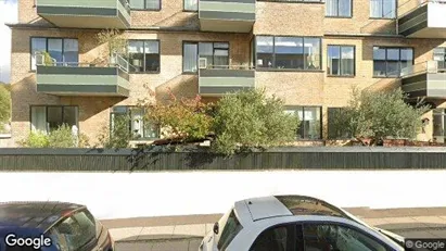 Andelsboliger til salg i Charlottenlund - Foto fra Google Street View