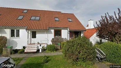 Andelsboliger til salg i Holte - Foto fra Google Street View