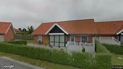 Andelsboliger til salg i Frederikshavn - Foto fra Google Street View Andelsboliger til salg i Frederikshavn - Foto fra Google Street View