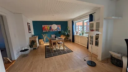 Flot vedligeholdt anddelslejlighed